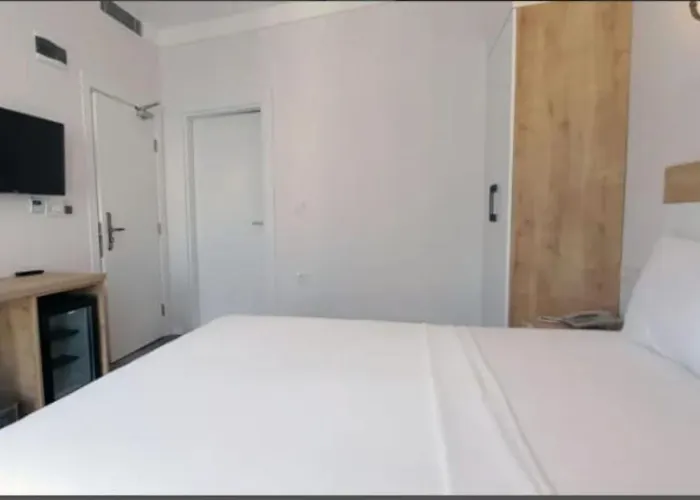 Cihan מלון Ayvalı